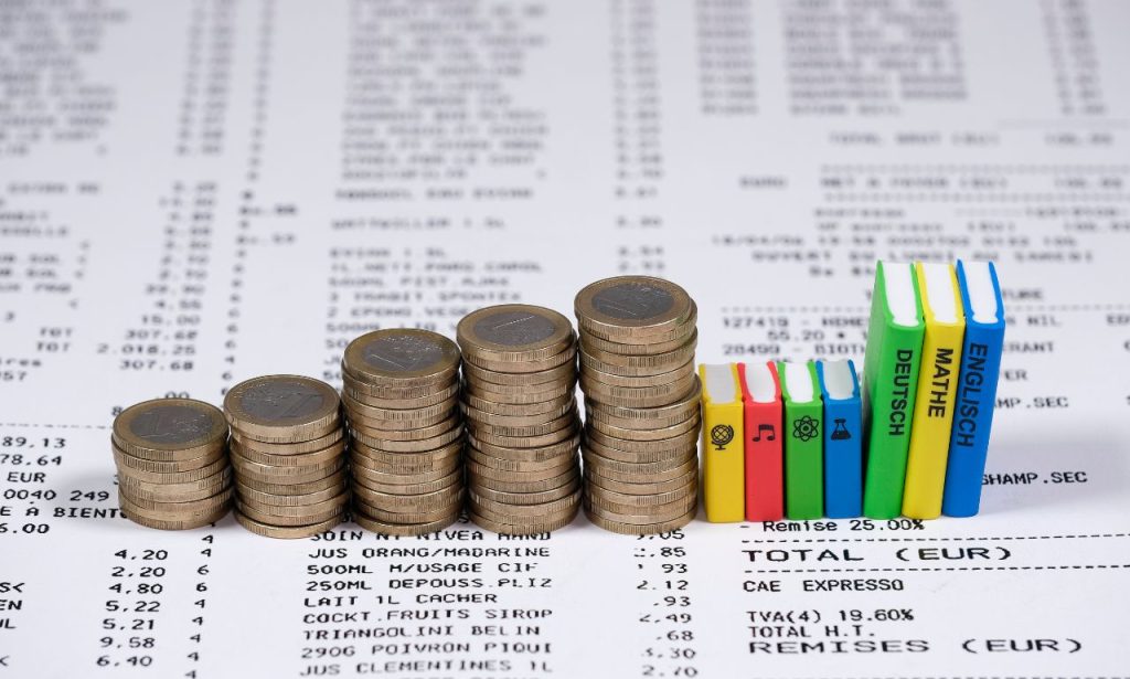 How Can Small Businesses Reduce Operational Costs Without Downsizing?